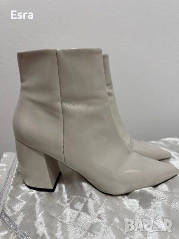 Елегантни дамски боти , снимка 3 - Дамски боти - 52859837