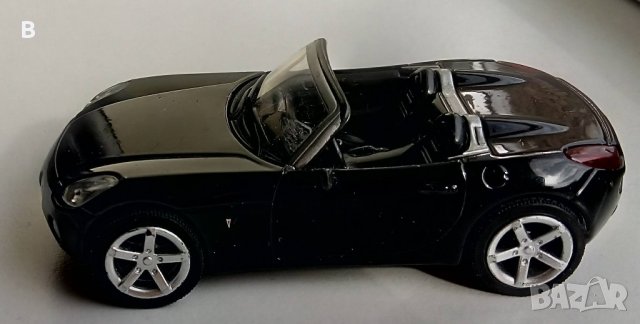 Понтиак Pontiac Solstice мащаб 1:43 на NEWRAY, снимка 2 - Колекции - 39889443