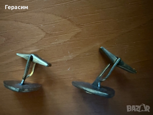 Старинни месингови плътни копчета за ръкавели с кутийка, снимка 2 - Антикварни и старинни предмети - 51858090