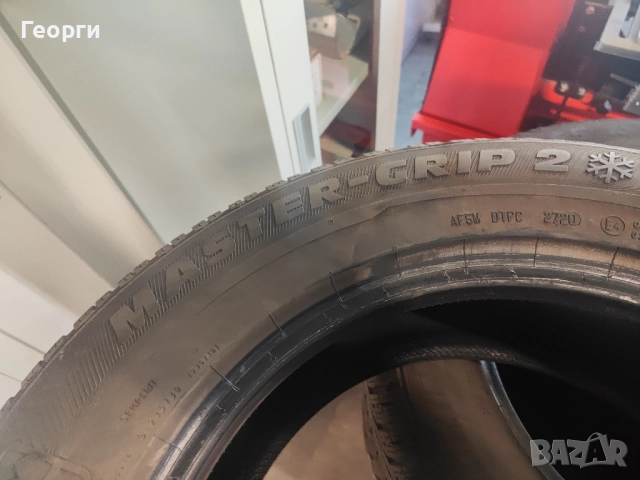 2бр.зимни гуми 215/65/16 Semperit, снимка 5 - Гуми и джанти - 52248437