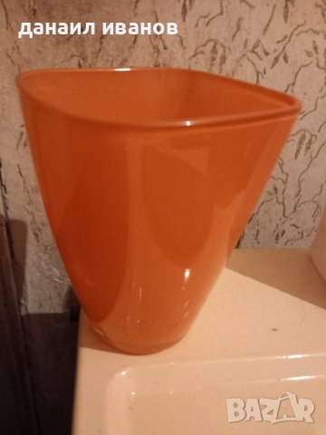стъклена ваза оранжева 13x13отвор 17 см.вис., снимка 1 - Вази - 42390169