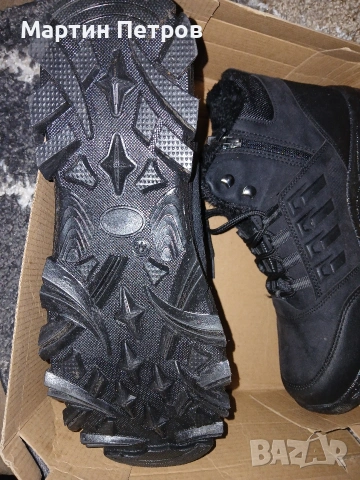Мъжки зимни маратонки с черна кожена подплата., снимка 4 - Маратонки - 53158987