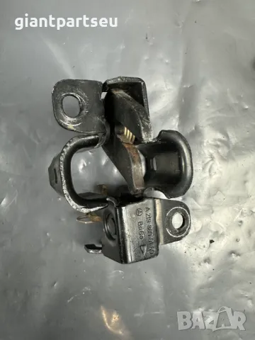 Заключалка Преден Капак за Мерцедес Mercedes-benz W219 A2198800160