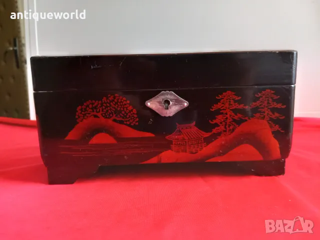 Стара Японска Лакова Кутия , Ракла,Латерна, Рисувана, Седеф, снимка 7 - Антикварни и старинни предмети - 50121303