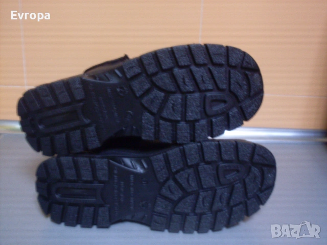 Нови работни обувки с метално бомбе- АДР., снимка 5 - Ежедневни обувки - 46451803