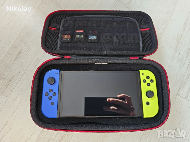 Nintendo Switch OLED + 3 игри, снимка 6 - Nintendo конзоли - 53167601