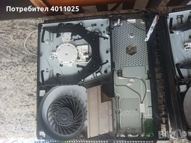 Лот два playstation 4 за части, снимка 4 - PlayStation конзоли - 50948845