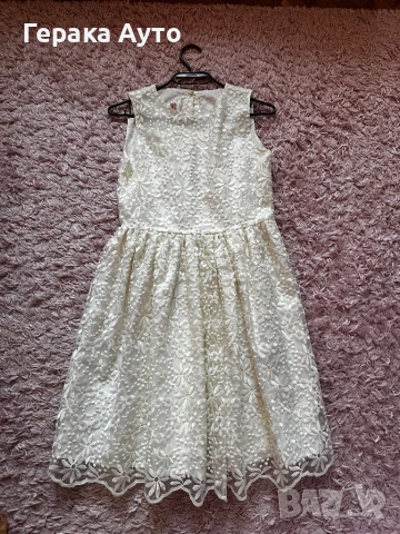 Детски рокли LC WAIKIKI, 10-12г, 140-146 и 146-153, снимка 2 - Детски рокли и поли - 51317225