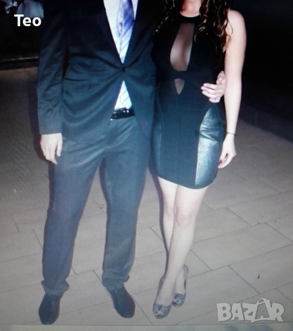 Къса черна рокля Herve Leger, снимка 4 - Рокли - 52928019