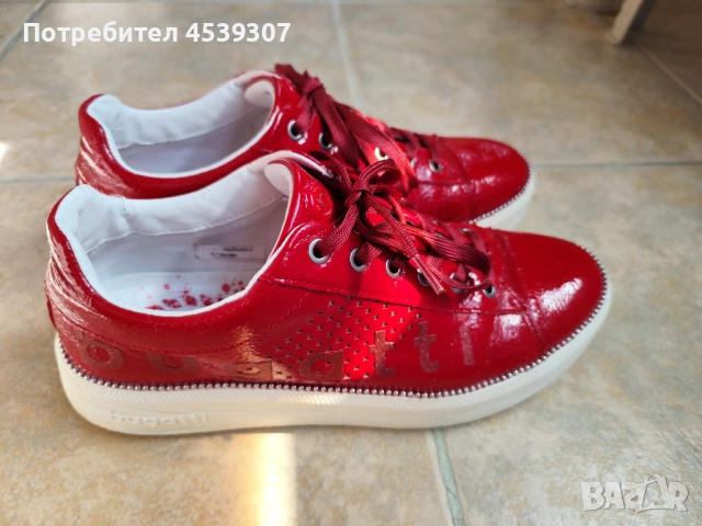 Маратонки bugatti