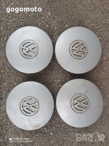 Комплект оригинални тасове за джанти на wv GOLF, seat, снимка 2 - Аксесоари и консумативи - 36466326