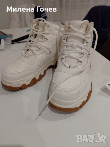 продавам чисто нови якета и ботуши , снимка 9 - Дамски ботуши - 52713405