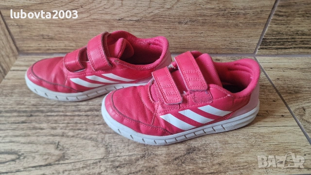 Adidas 33 номер Оригинални детски маратонки , снимка 2 - Детски маратонки - 53975981