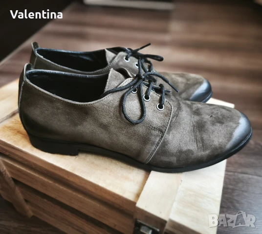 Дамски обувки тип Оксфорд