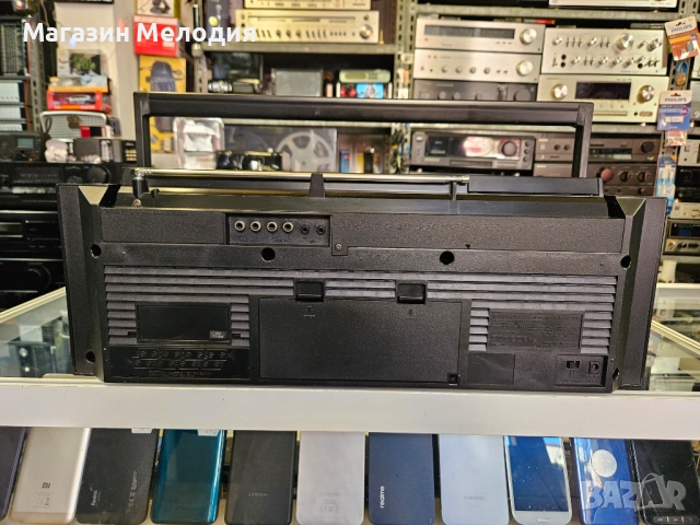 Радиокасетофон Hitachi TRK-7620E Hitachi 3D Super Woofer Boombox В отлично техническо и визуално със, снимка 15 - Радиокасетофони, транзистори - 52813792