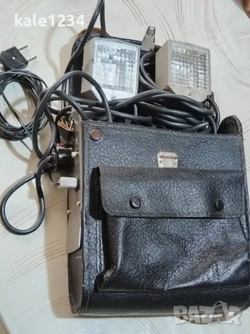 Луч 70. СССР. Фотосветкавица. Luch 70. Чанта от естествена кожа. Комплект. Преносима с батерия , снимка 2 - Антикварни и старинни предмети - 49327176
