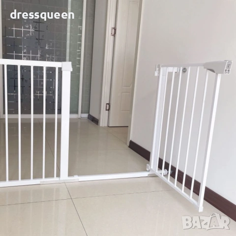 4502 Метална предпазна врата за бебета и малки деца – Ш x В: 82-89 x 76 см, Бяла, снимка 2 - Други стоки за дома - 53902494