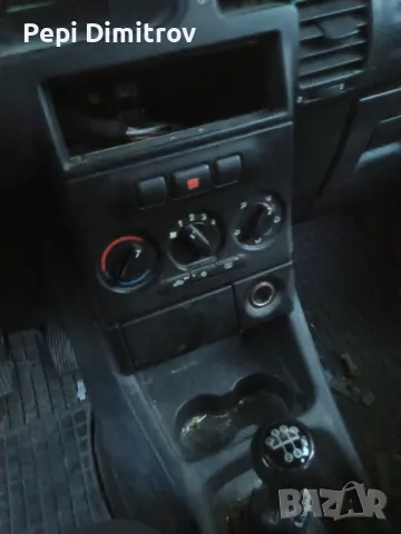 Опел Зафира на части 1.6 16V , снимка 2 - Автомобили и джипове - 47707752