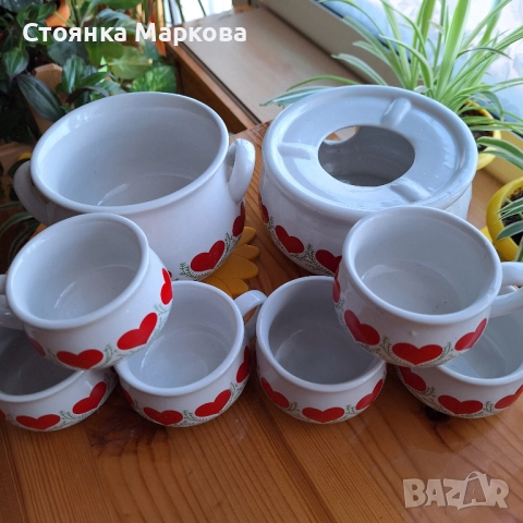Керамичен комплект с нарисувани сърца, снимка 2 - Сервизи - 52637048
