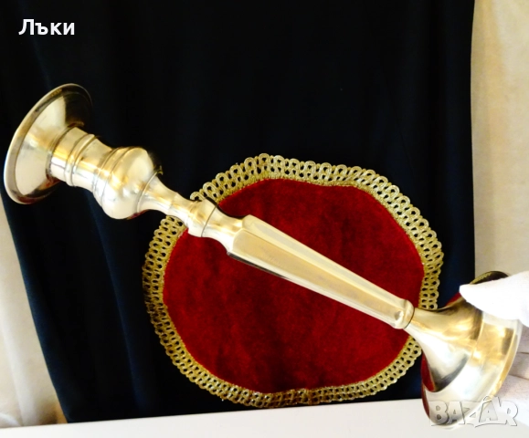 Бронзов свещник 26 см.,500 гр., снимка 5 - Антикварни и старинни предмети - 51628431