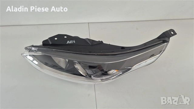 Ляв фар Kia Ceed година 2019 2020 2021 2022 2023 2024 2025 Лупа LED халогенна код 92101-J7050, снимка 4 - Аксесоари и консумативи - 53944971