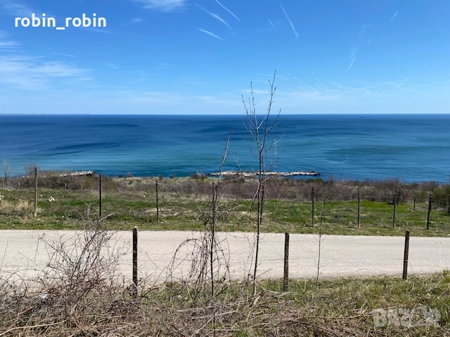 Места под наем за каравани. с ток, вода и сот - 3000 лева/ година