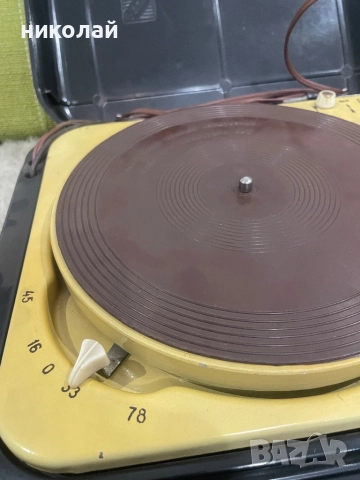 Стар грамофон, снимка 3 - Грамофони - 52005181