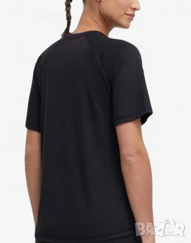 Дамска тениска PUMA Evostripe Graphic Tee Black, снимка 2 - Тениски - 54190923