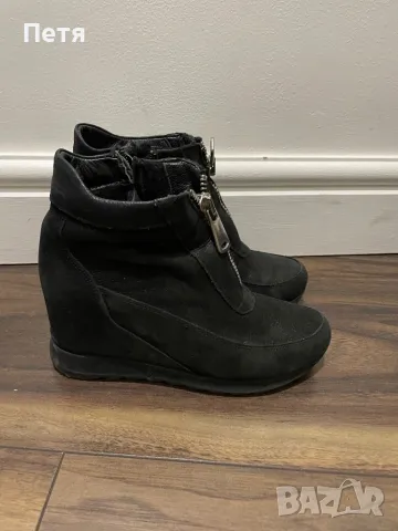 Боти, снимка 2 - Дамски боти - 48800908