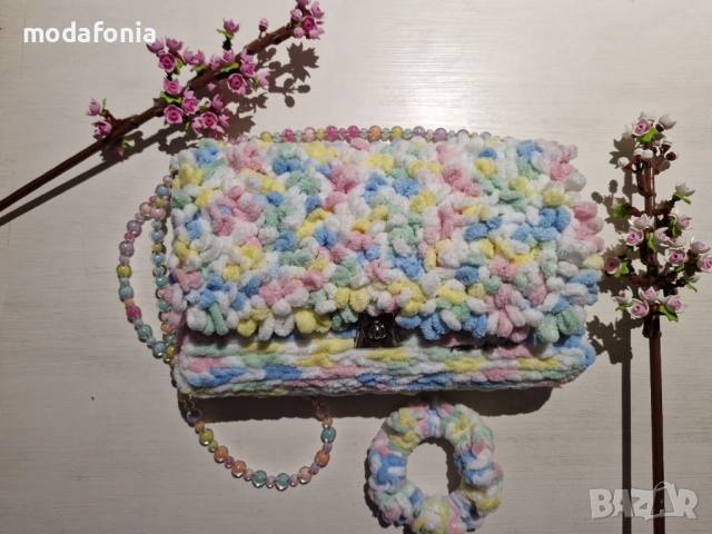 Ръчно изработена чанта CANDY и скрънчи