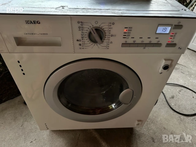 ПЕРАЛНЯ  ЗА ВГРАЖДАНЕ 7КГ AEG, снимка 3 - Перални - 51053312