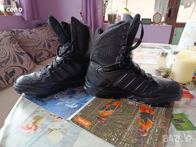 Кубинки Adidas , снимка 5 - Мъжки боти - 53083182