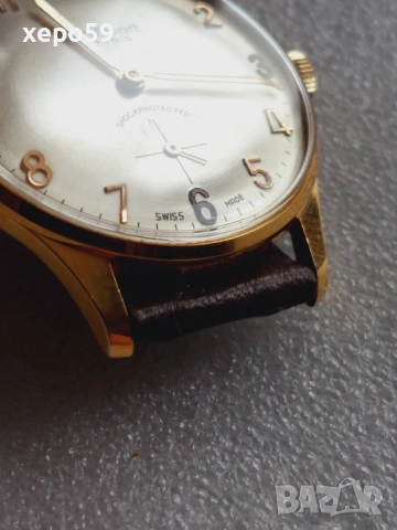 Мъжки часовник''Cortebert''VENUS машина,отлично състояние,1970 година, снимка 16 - Мъжки - 52503222