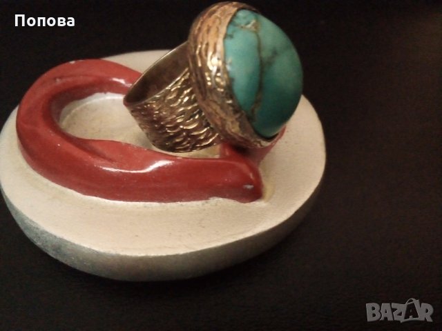 Винтидж дизайнерски сребърен пръстен с естествен тюркоаз и позлата, снимка 1 - Пръстени - 33975639