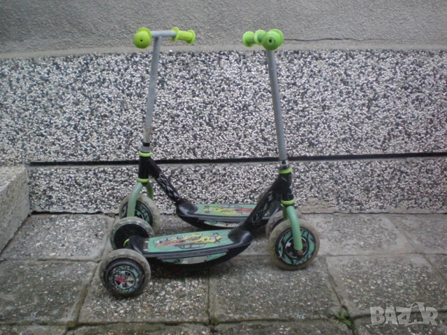 Тротинетки за близнаци до 5г.