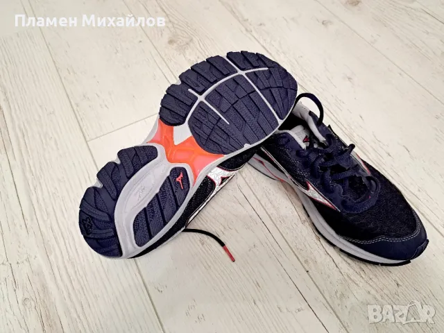 Mizuno Gore-tex-Ориг. Дамски маратонки Нови!, снимка 8 - Маратонки - 49607175