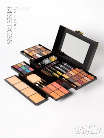 Професионален комплект грим Miss Rose – многофункционална палитра с огледало