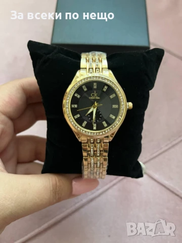 Calvin Klein Дамски Часовник С Кутия - Златист Или Сребрист Код VF11, снимка 2 - Дамски - 50982395