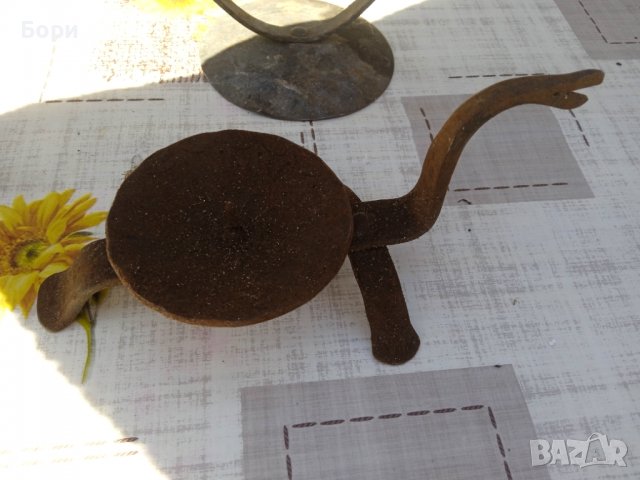 Метални свещници, снимка 4 - Декорация за дома - 40062112