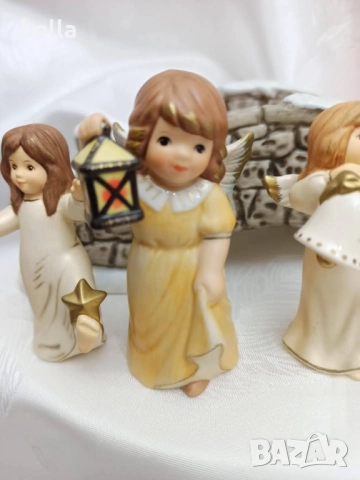 Колекционерски порцелан Goebel-Коледен мост с три порцеланови ангелчета Goebel., снимка 5 - Антикварни и старинни предмети - 52048341