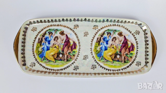 Чешко правоъгълно плато с трите грации