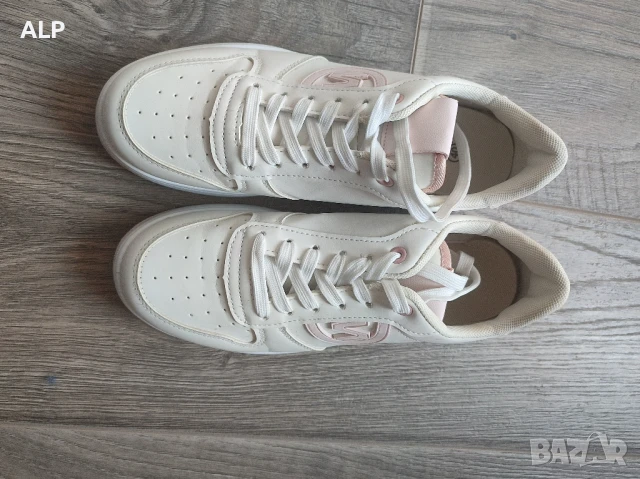 Дамски спортни обувки , снимка 8 - Дамски ежедневни обувки - 51151801