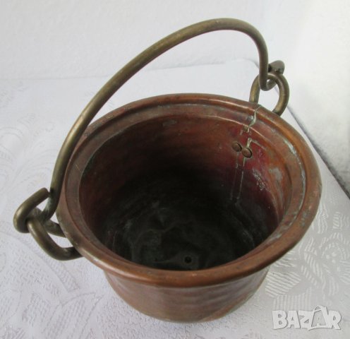 Стар метален съд, менче бакър бакърче, мед месинг метал, кутия, релеф.  лов, цинк антика , снимка 3 - Други - 31940415