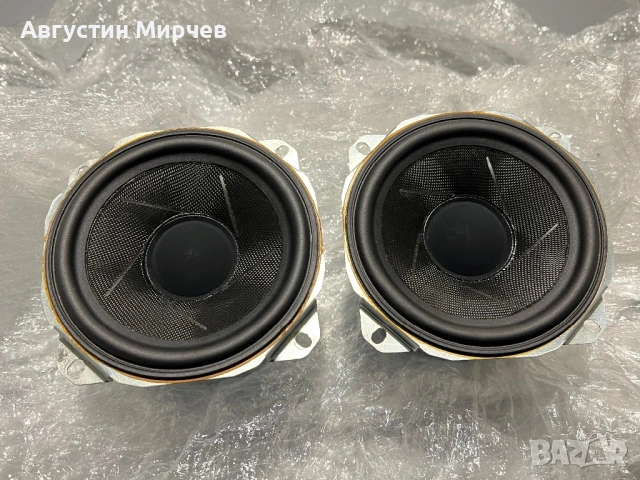 Говорители B&W Bowers & Wilkins Zeppelin