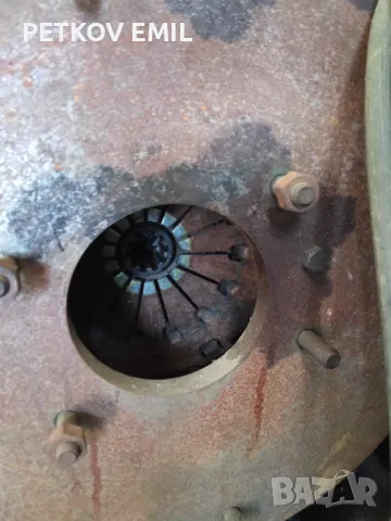 Двуцилиндров дизелов двигател , снимка 6 - Части - 50299851