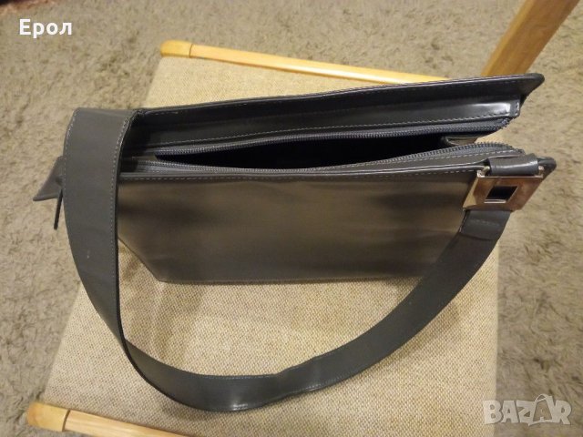 LANCEL-Маркова чанта.мадеин Франция, снимка 6 - Чанти - 29647694