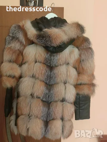 ПАЛТО ОТ ЕСТЕСТВЕН КОСЪМ