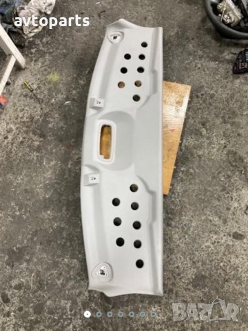 Ford connect 2009година кора таван