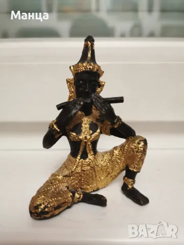 Тайландска бронзова фигура на будистко божество. 