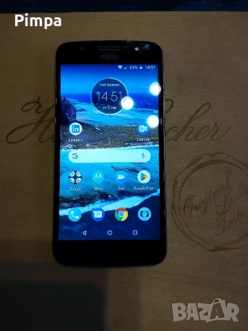 Motorola xt1793  телефон